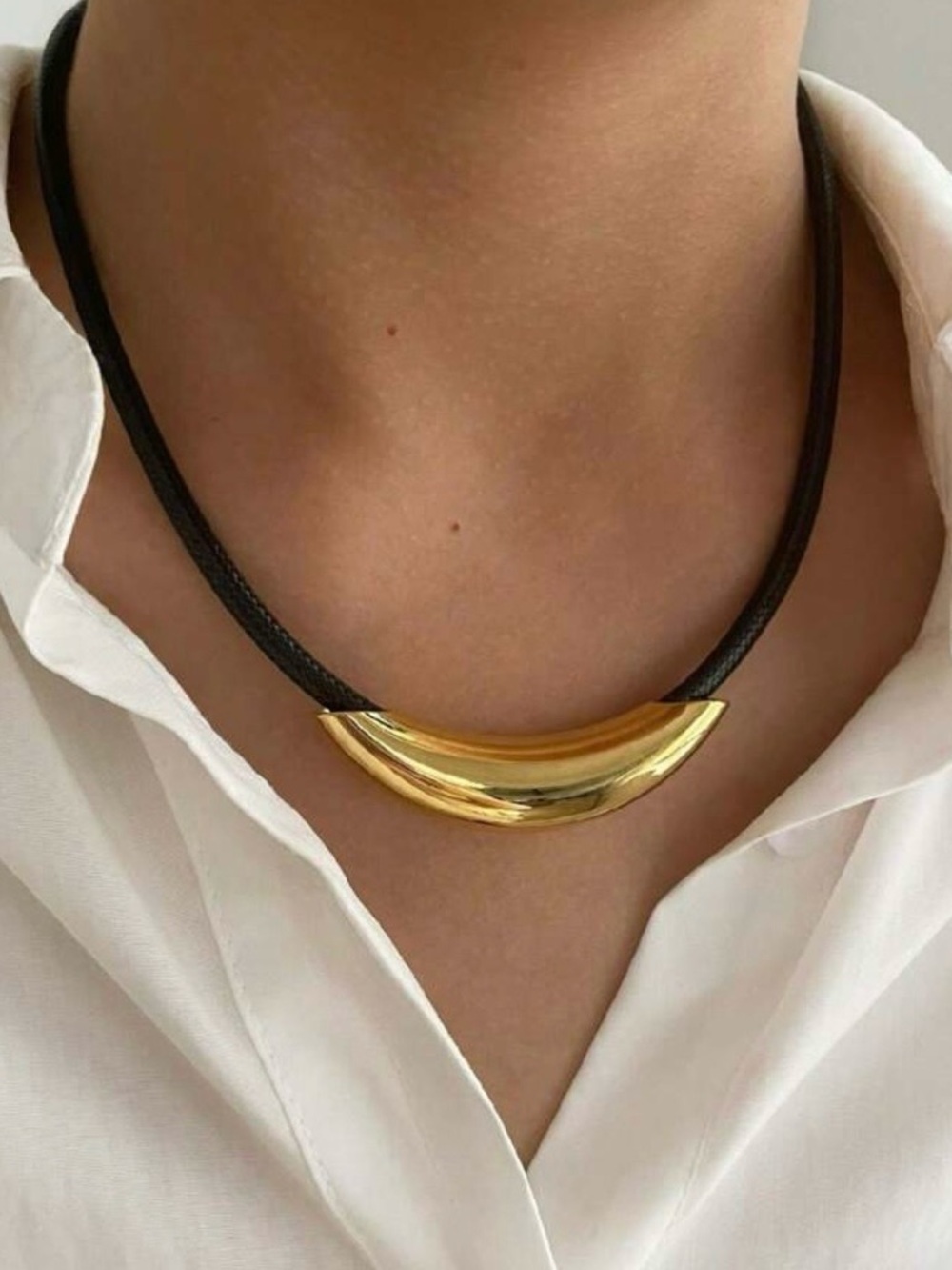 New Revolve Jenna Slider Geometric Necklace ~ Gold Plated Necklace - Picture 15 of 16